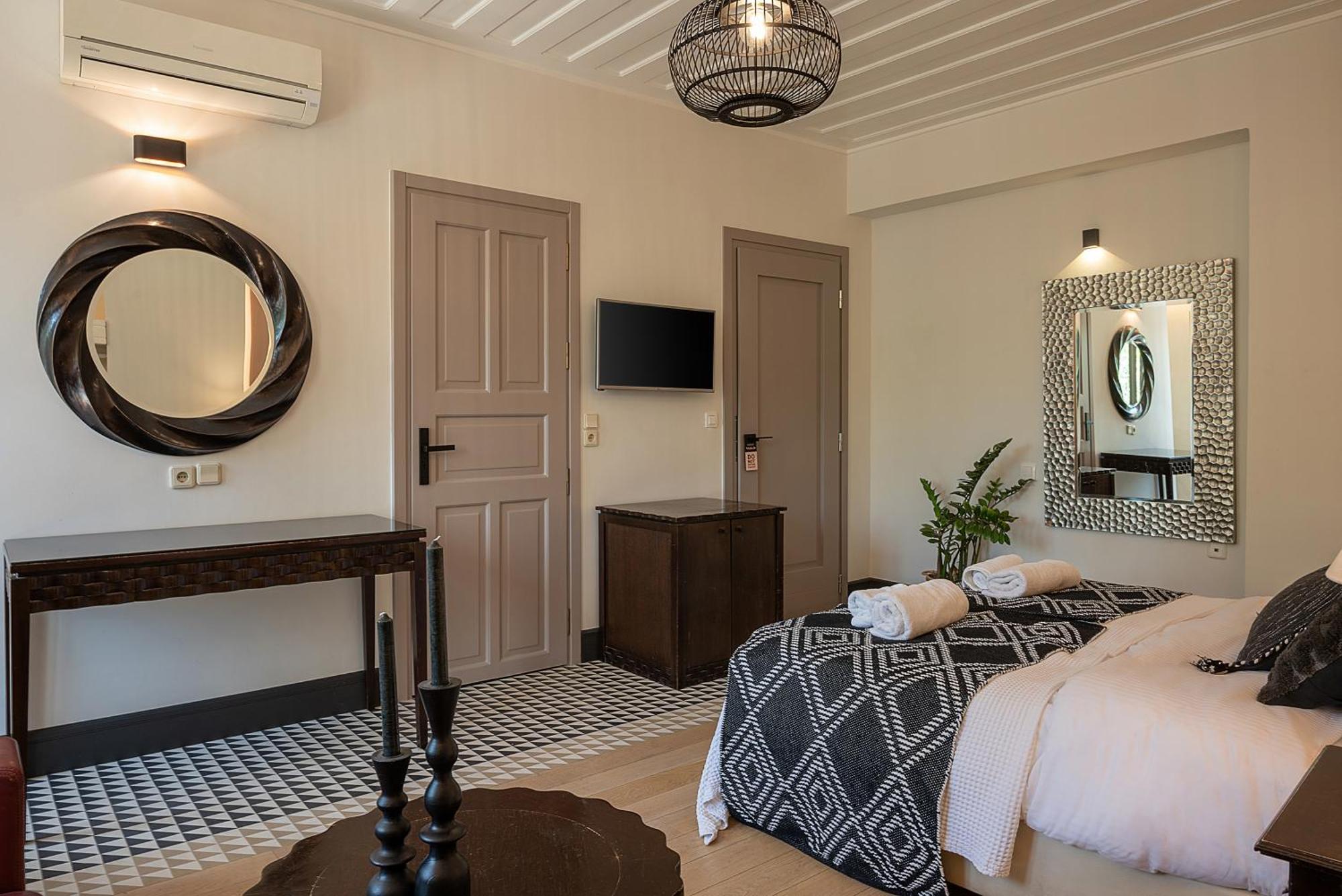 Vranas Ambiance Hotel Chania  Екстер'єр фото